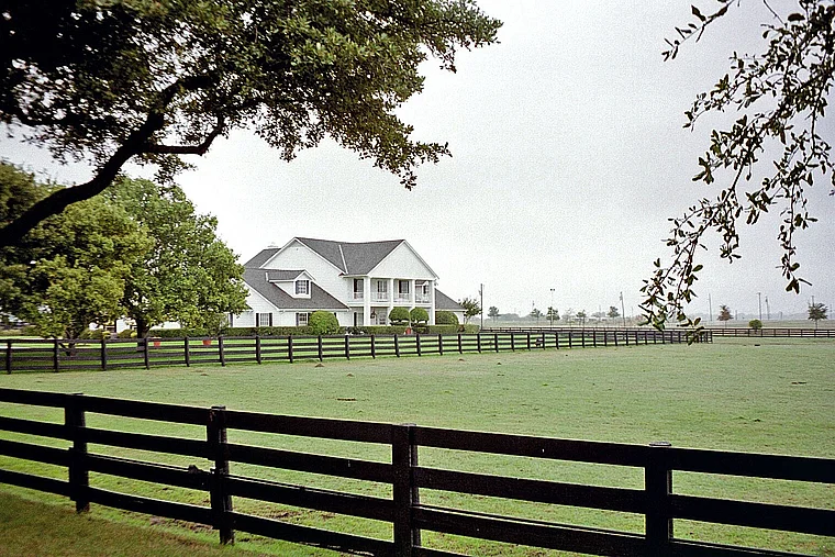 Plano Texas Southfork Ranch von fern