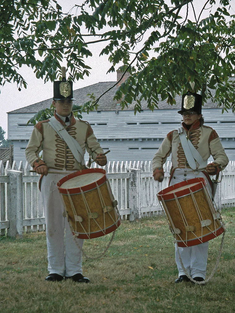 Niagara on the Lake Ontario Fort George National Historic Site Soldaten trommeln