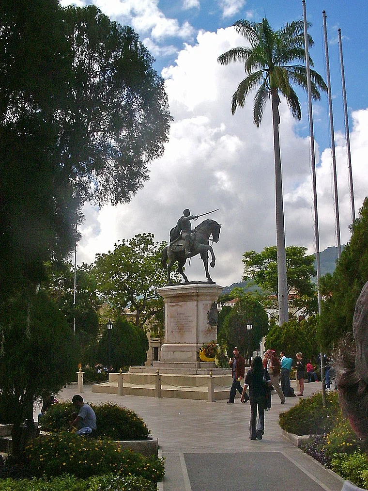 Venezuela Merida Plaza Bolivar Reiterdenkmal