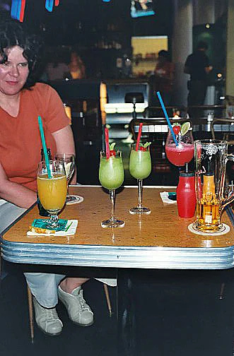 Hard Rock Cafe Frankfurt Waikiki Bar Mojitos