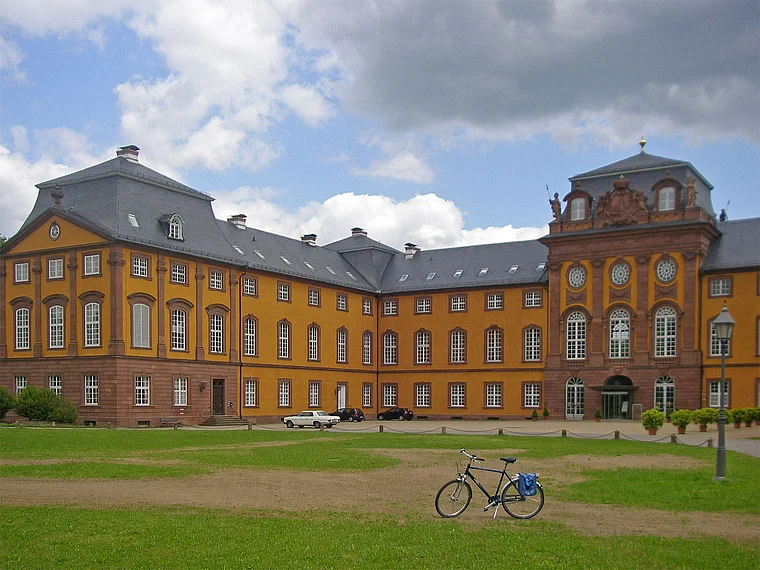 Kleinheubach Schloss Löwenstein außen
