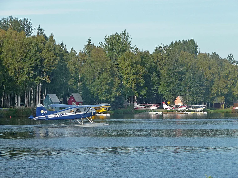 Alaska Anchorage Lake Spenard Wasserflugzeuge