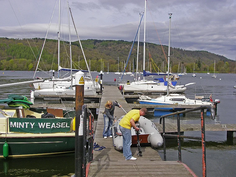 Lake District Bowness on Windermere Bootssteg