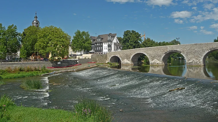 Wetzlar Alte Lahnbrücke und Lahnwehr