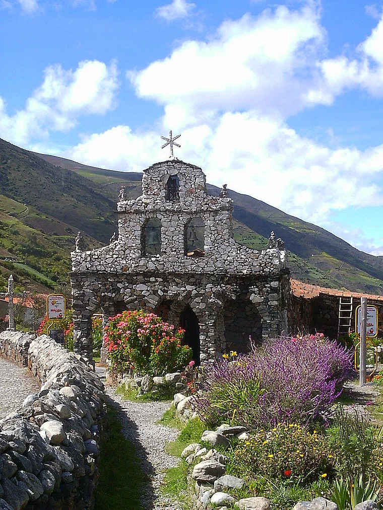 Venezuela San Rafael Seinkirche außen