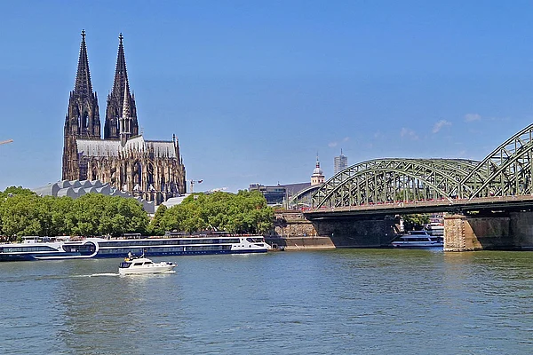 Köln Rheinbrücke Dom