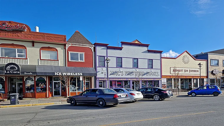 Yukon Whitehorse Main Street