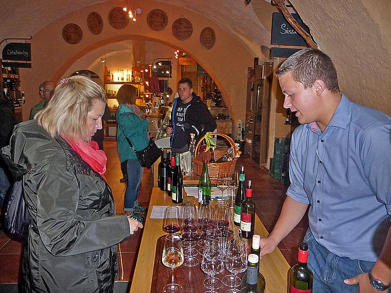 Weinviertel Retz Kellerführung Weinprobe