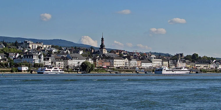 Rüdesheim von der Rheinfähre