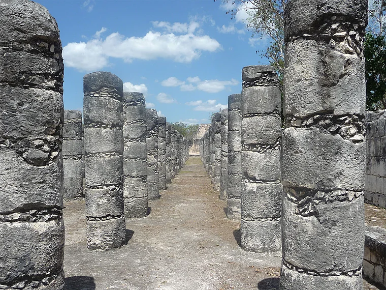 Mexiko Chichen Itza Halle der Säulen