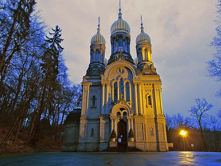 Wiesbaden Griechische Kapelle Abendlicht