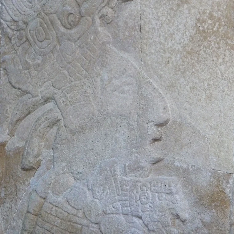 Mexiko Palenque Relief mit Herrscher
