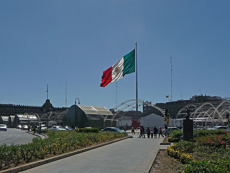 Mexico City Zocalo Flagge