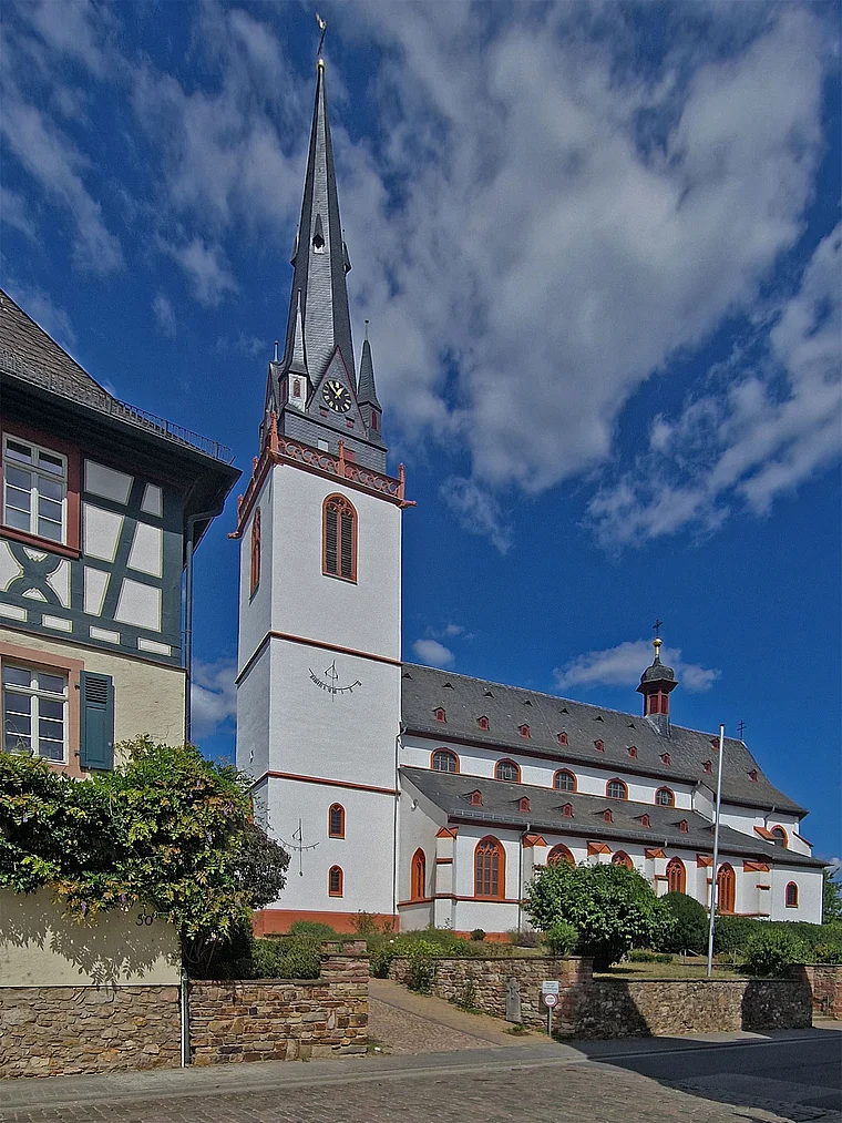Eltville Erbach Markuskirche außen