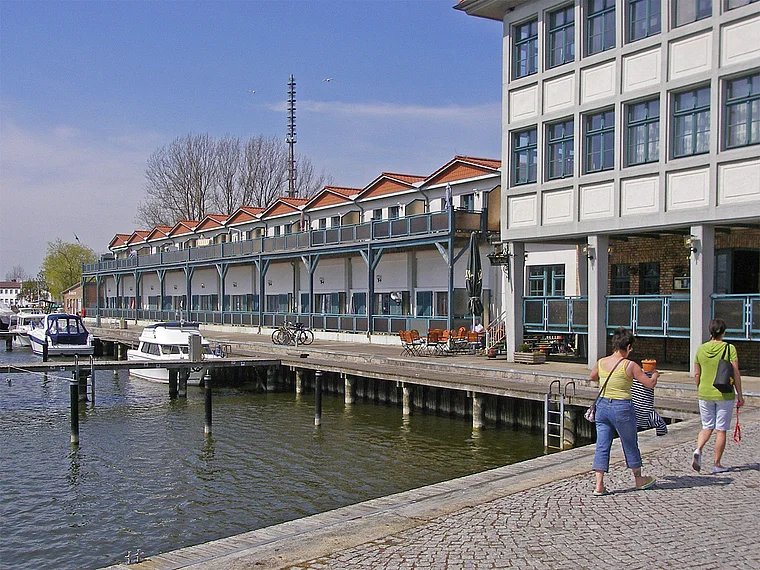 Usedom Karlshagen Restaurant Veermaster außen