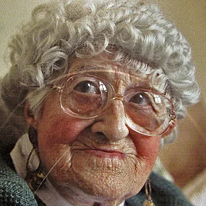 Titanic Wanderausstellung Millvina Dean