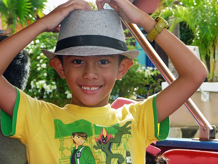 Melaka kleiner Junge mit Hut