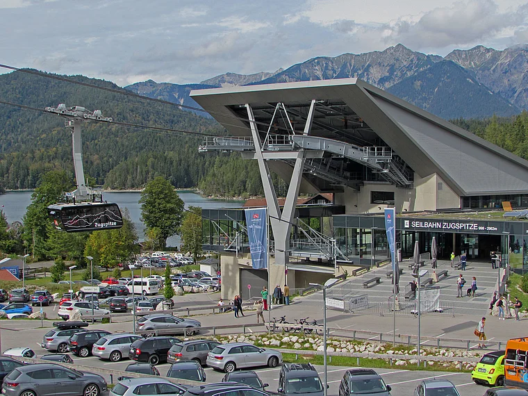 Grainau Zugspitze Talstation Seilbahn