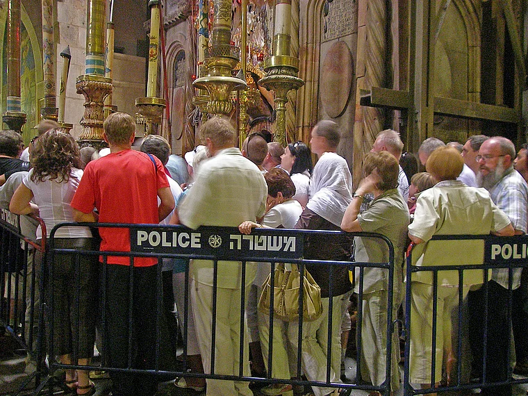 Jerusalem Grabeskirche Menschenschlange