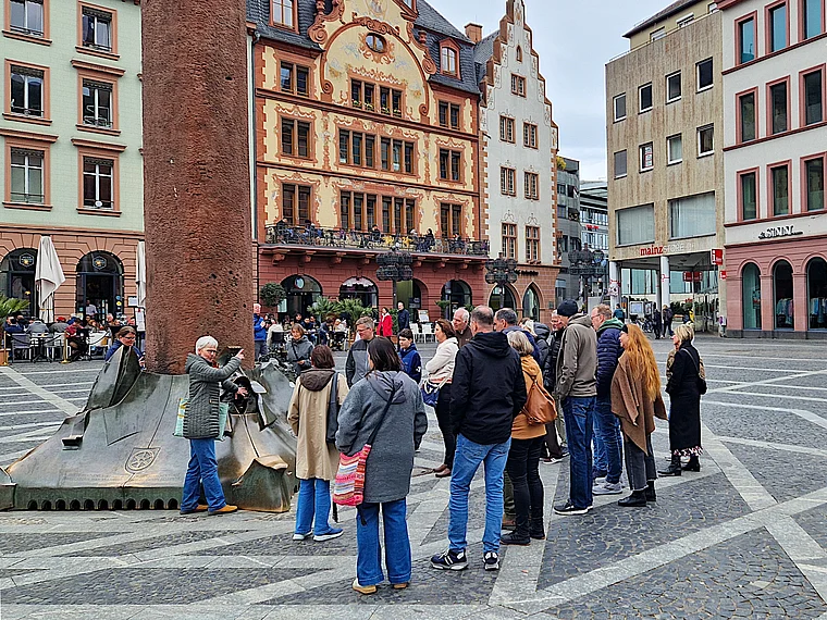 Mainz Stadtführung Marktplatz Heunensäule