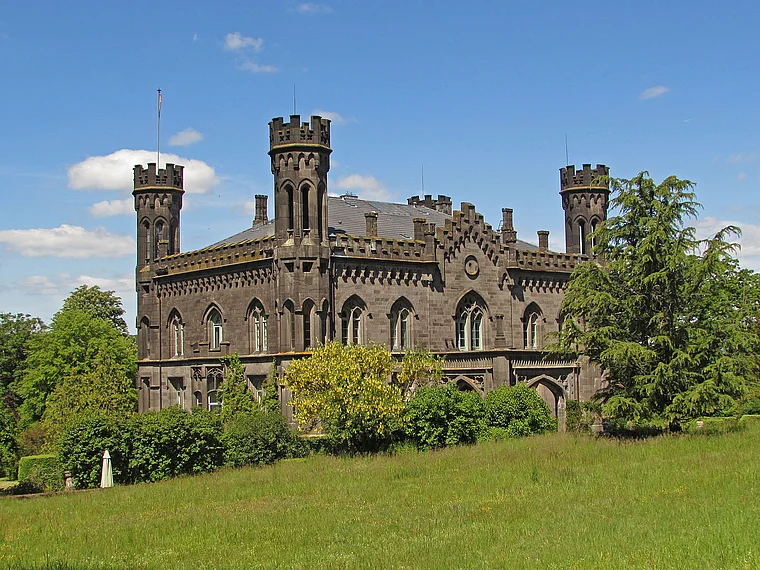 Lollar Schloss Friedelhausen