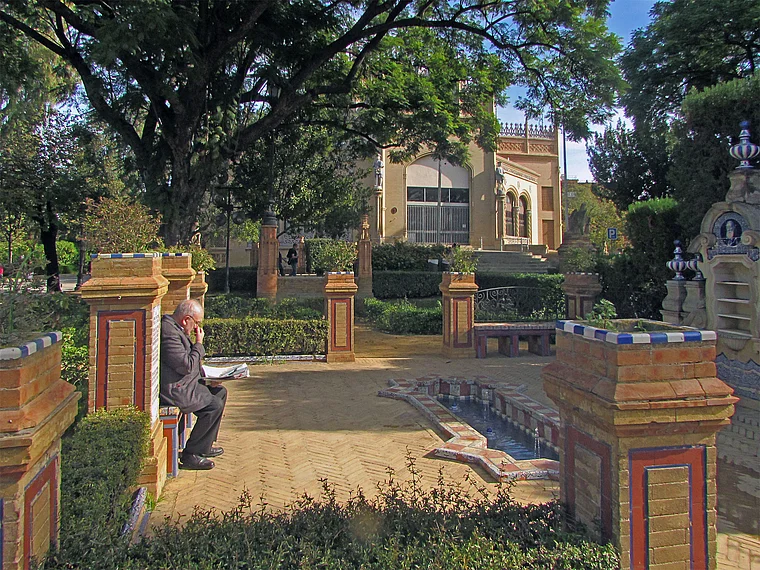 Sevilla Parque Maria Luisa Leseecke