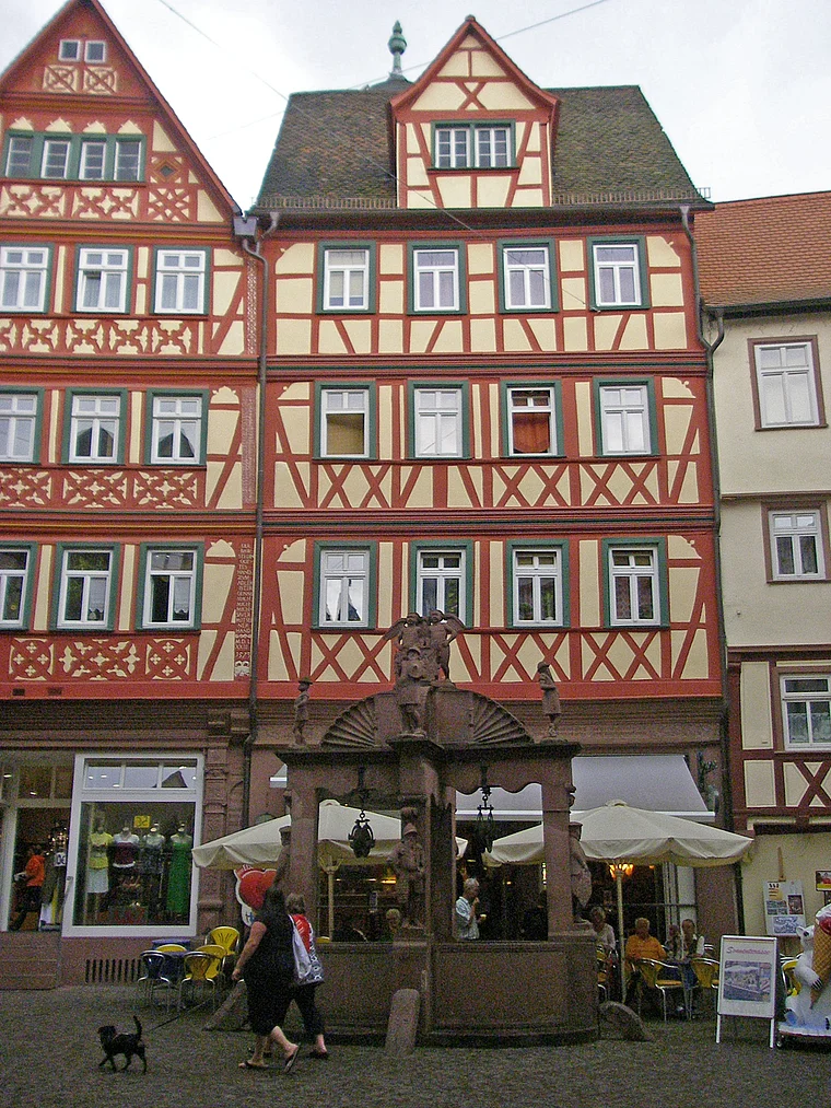 Wertheim Marktplatz Fachwerk