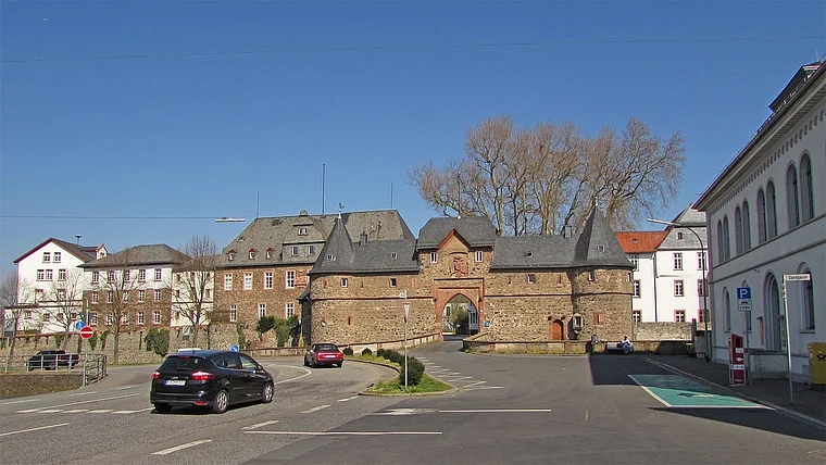 Friedberg Kaiserstraße Burgtor