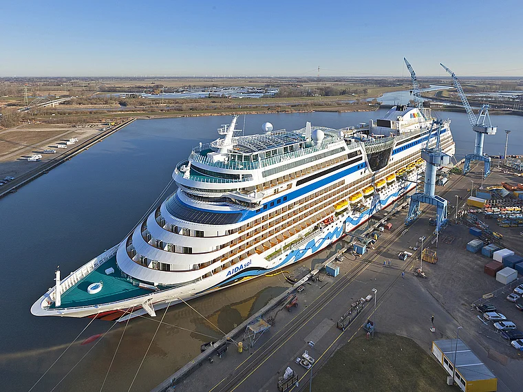 Papenburg Meyer Werft Aidasol von oben