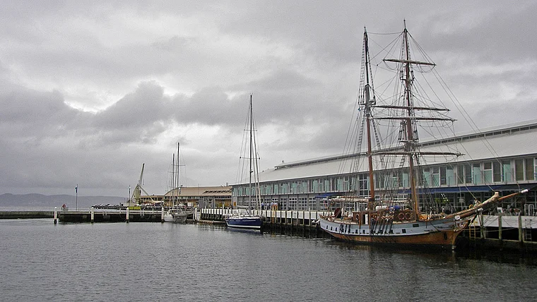 Tasmanien Hobart Hafen mit Segelschiffen