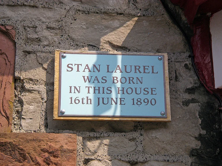 Lake District Ulverston Geburtshaus Stan Laurel Gedenktafel