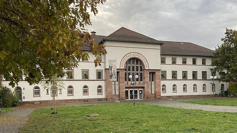 Offenbach Ledermuseum außen