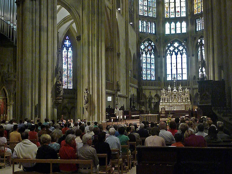Regensburg Dom Sonntagsmesse
