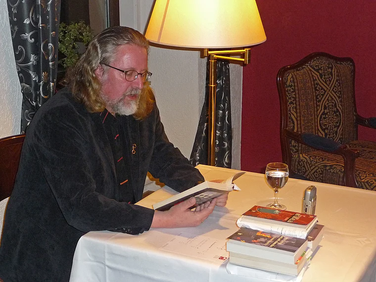 Vulkaneifel Hillesheim Krimi Hotel Lesung Peter Gerdes
