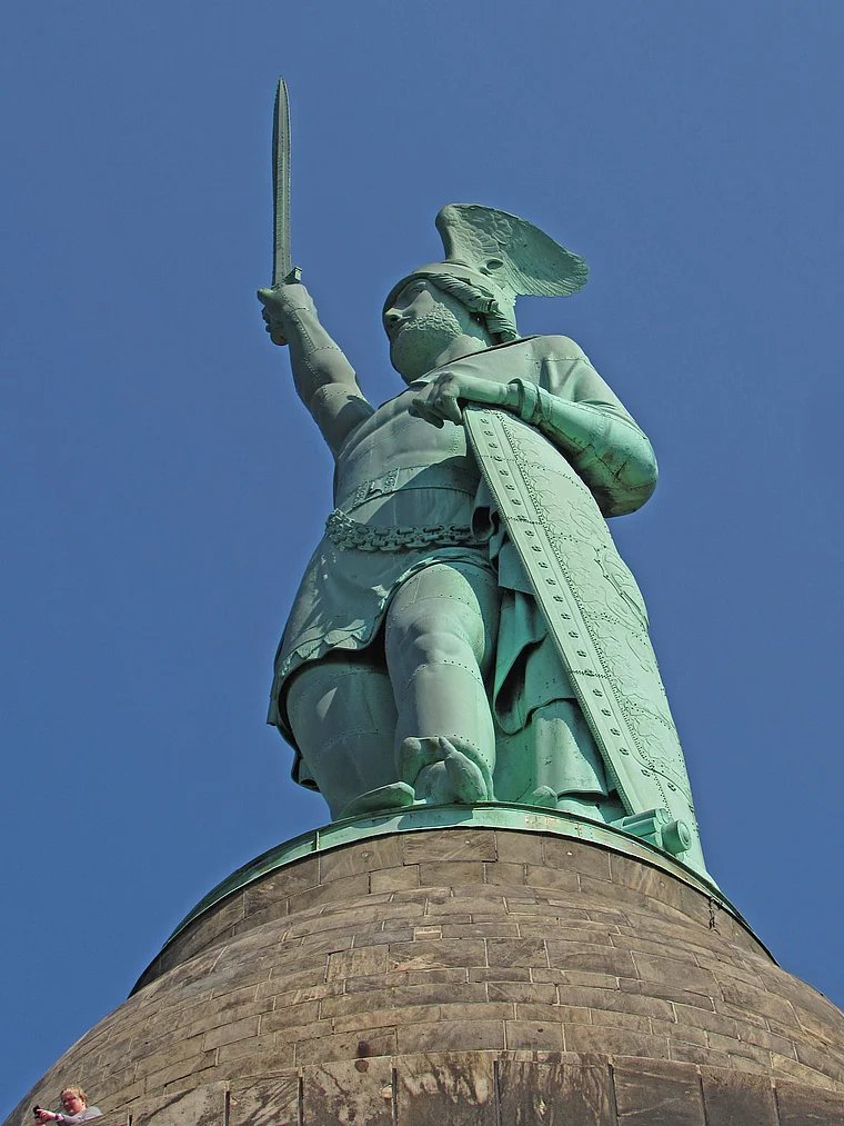 Denkmal Hermann der Cherusker groß