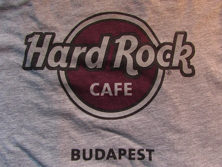 Hard Rock Cafe T Shirt Budapest