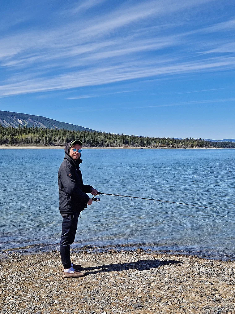 Tim Deforth angeln Tagish Lake