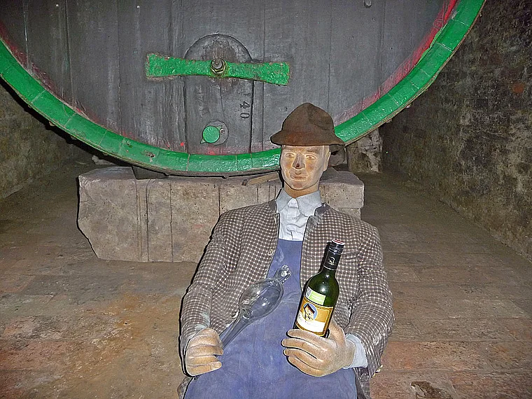 Weinviertel Retz Weinkeller Retzi