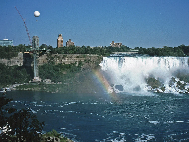 Niagara Falls USA Wasserfall Regenbogen