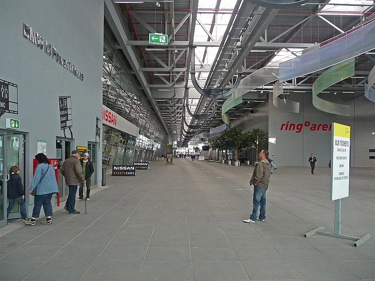 Nürburgring Erlebniswelt innen