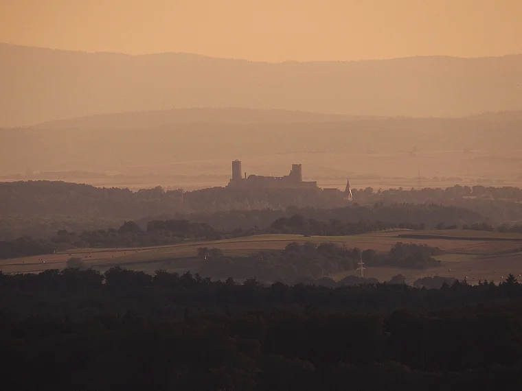 Burg Münzenberg aus der Luft