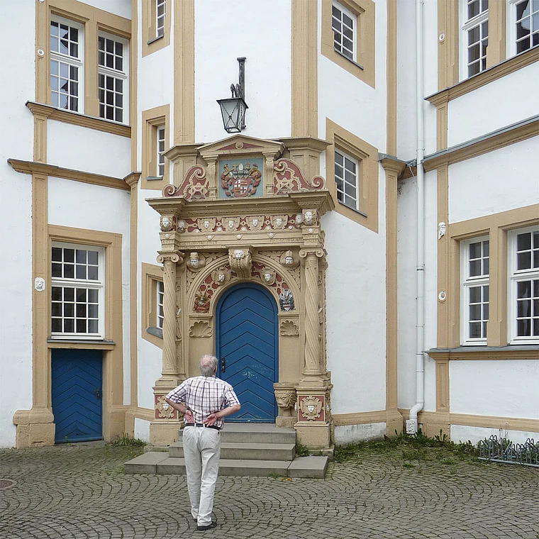 Paderborn Schloss Neuhaus Portal