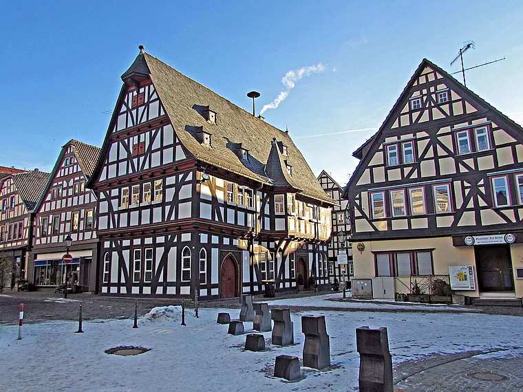 Schotten Rathaus Winter