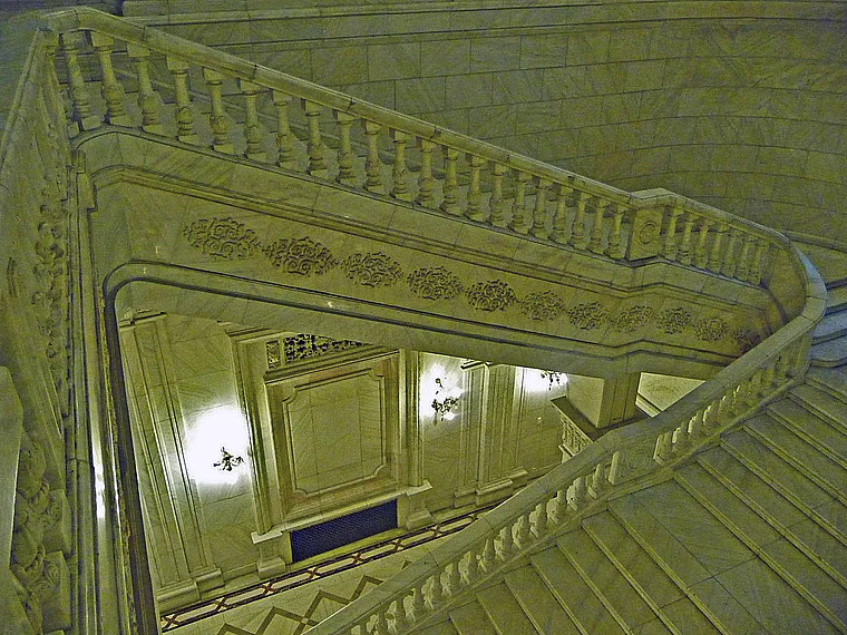 Bukarest Parlamentsgebäude Treppenhaus