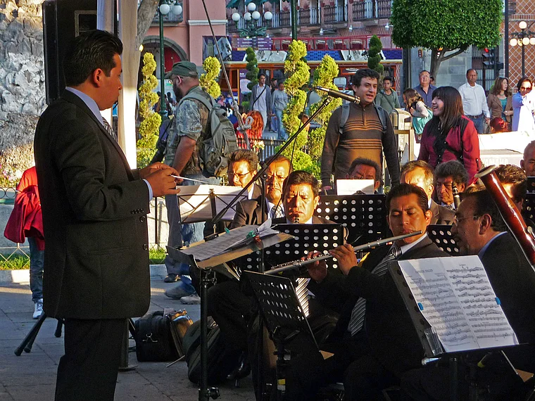 Mexiko 3 Puebla Zocalo Platzkonzert