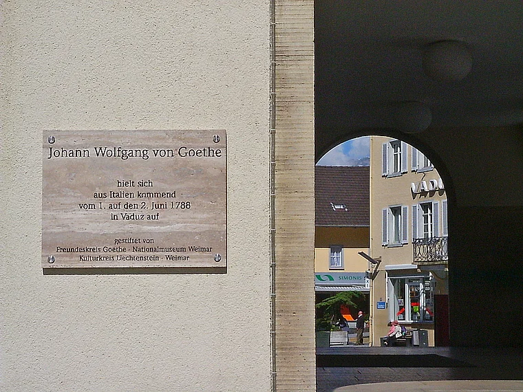 Liechtenstein Vaduz Rathaus Gedenktafel Goethe
