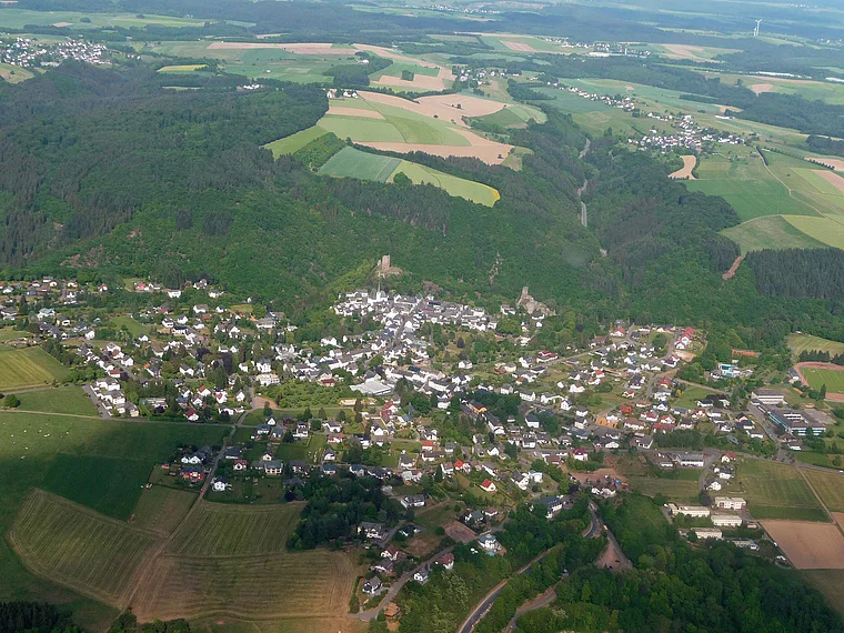 Vulkaneifel Rundflug Manderscheid aus der Luft