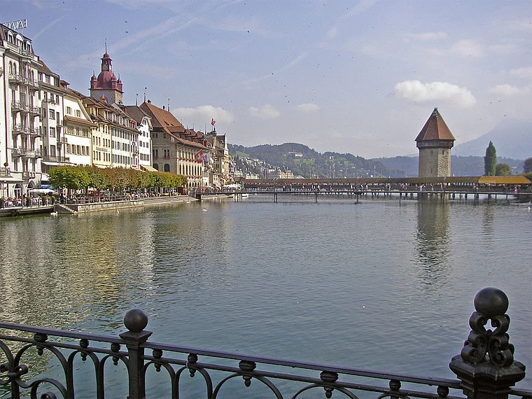 Luzern Reußbrücke Ausblick
