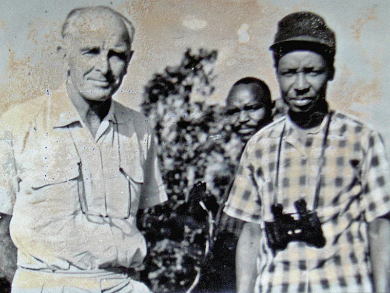 Tansania Serengeti Foto Bernhard Grzimek mit Präsident Julius Nyerere