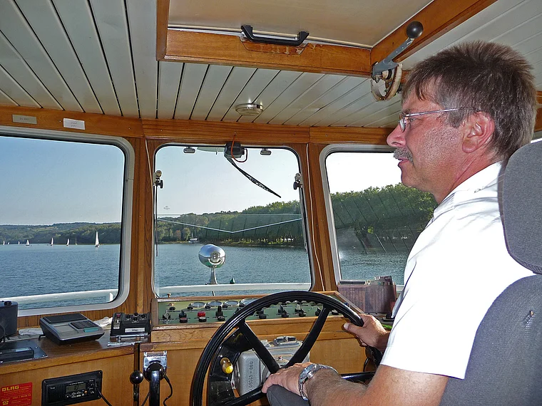 Baldeneysee Schiff Stadt Essen Marco Schwedt